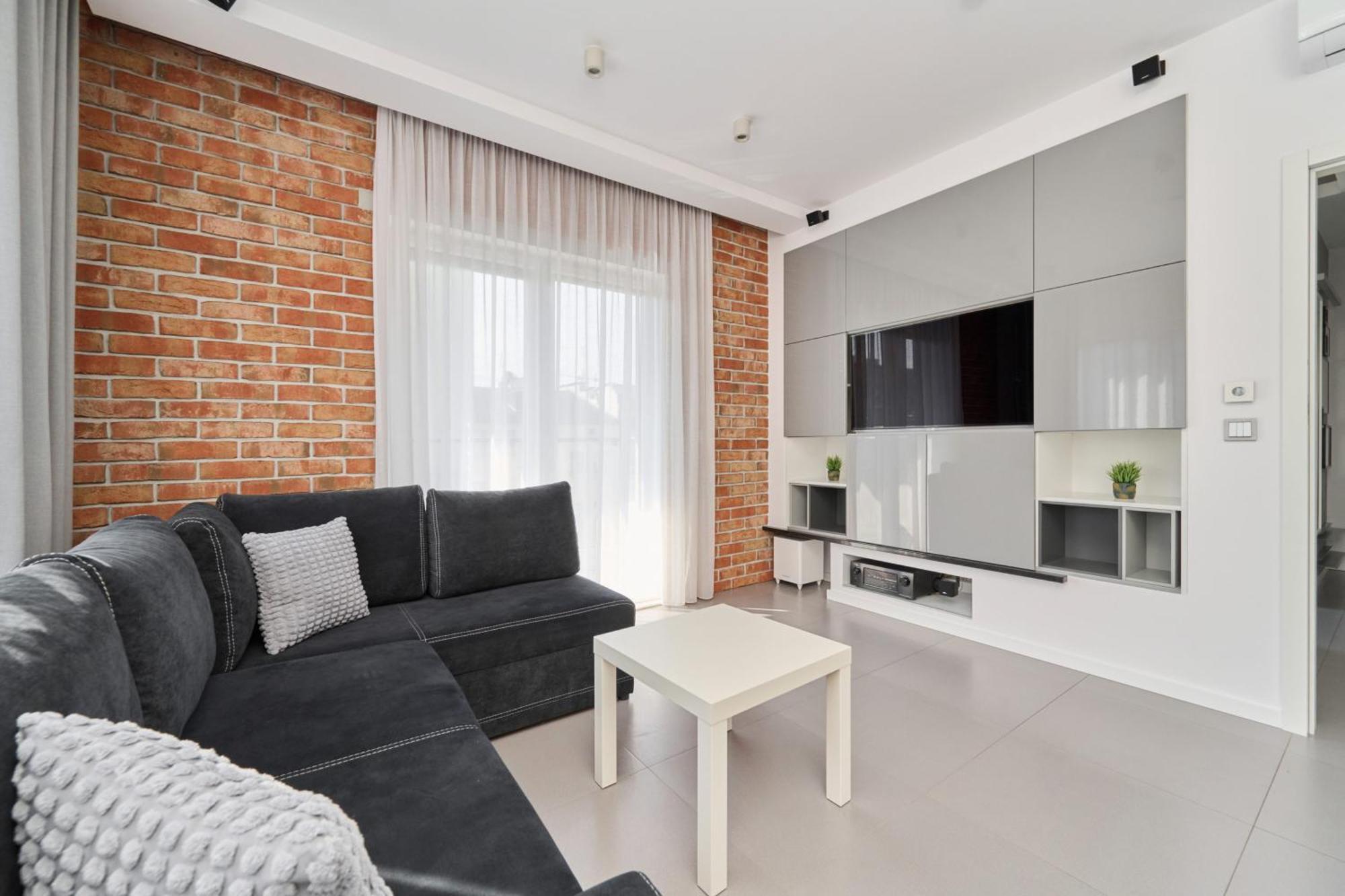 Stylish Kosciuszki Apartaments Near The Market Square With Free Garage Wroclaw By Noclegi Renters ภายนอก รูปภาพ