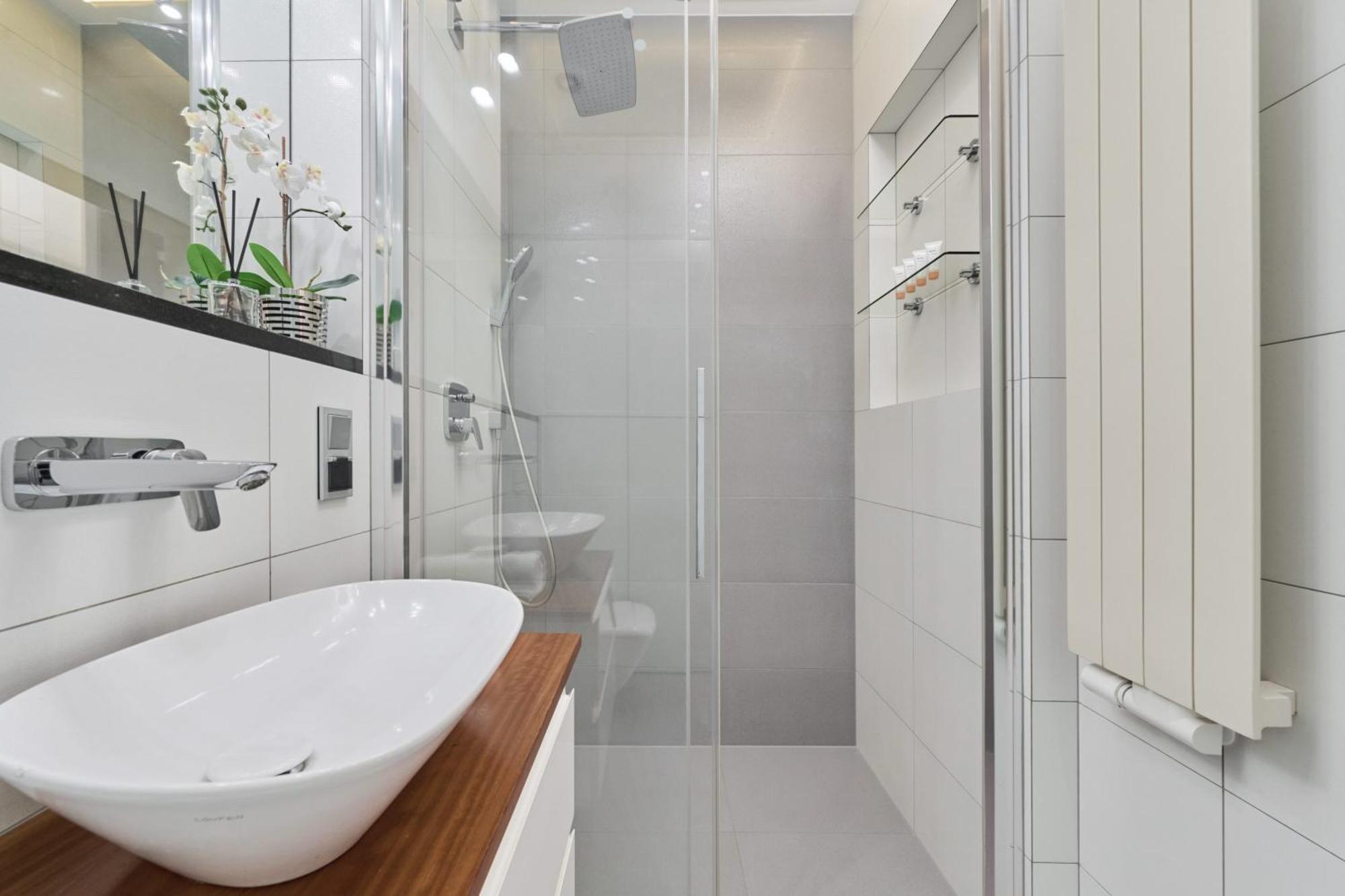 Stylish Kosciuszki Apartaments Near The Market Square With Free Garage Wroclaw By Noclegi Renters ภายนอก รูปภาพ